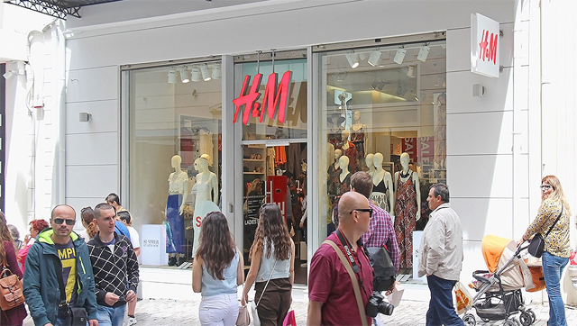 H&M (STO: HM-B) Monthly Sales Update: Slight Sales Improvement in April