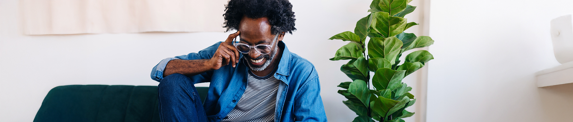 Online Shopping in Focus—Amazon Dominates E-Commerce Competition: US Consumer Survey Insights